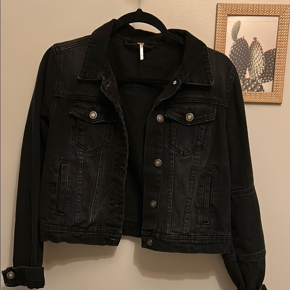 Black Jean Jacket with Classic Style